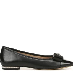 MAREN FLAT