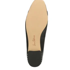MAREN FLAT