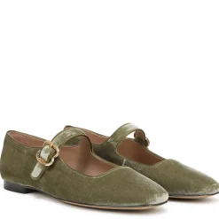 MICHAELA MARY JANE FLAT