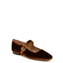 MICHAELA MARY JANE FLAT
