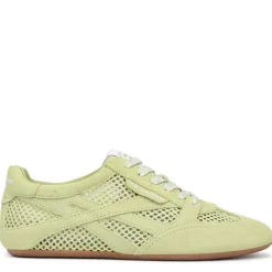 Tobi Slip On Sneaker